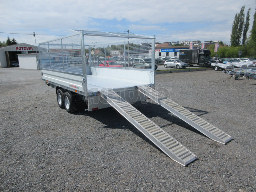 Univerzální skladový třístranný sklápěč PHT 3,5T 4,18x2,10/1,35 GITTER v elektrice