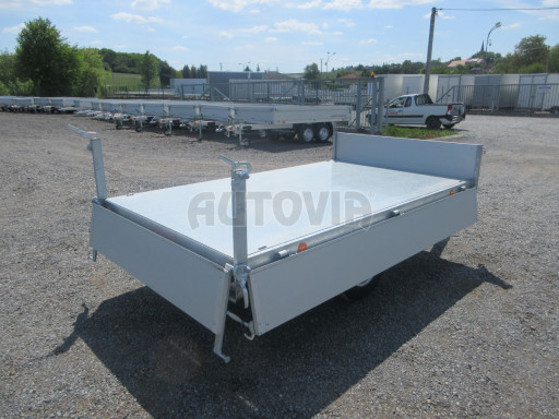 Sklápěcí přívěs VER SK 1,35T 2,65x1,55/0,30 ruč č.29