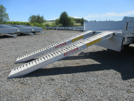 Třístranný sklápěč ATS 3SKS 2,7T 3,32x1,70/0,35 ECO ruční hydraulika č.37