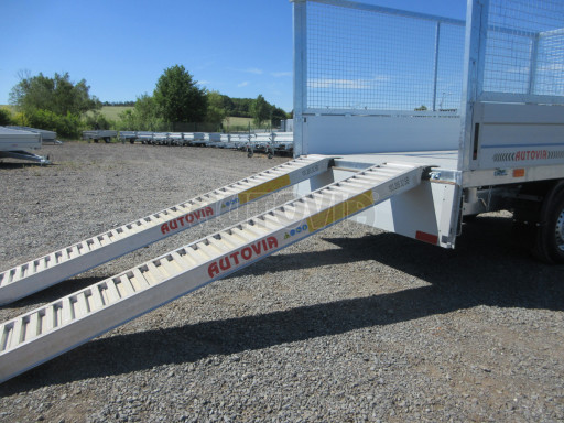 Sklopný přívěs ATS 3SKS 2,7T 3,32x1,70/1,35 POČ GITTER v elektrice č.46