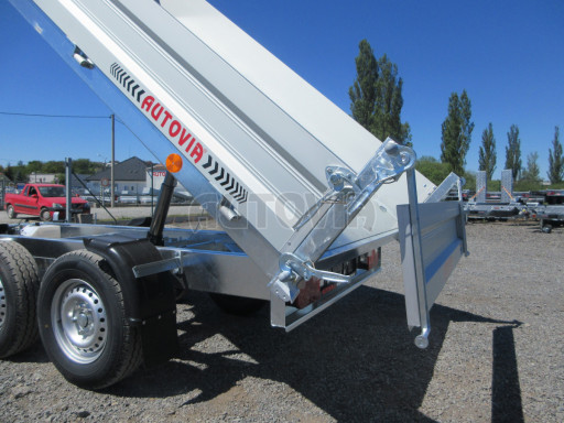 Sklápěcí přívěs VER SK 2,7T 3,05x1,55/0,30 v elektrice č.26