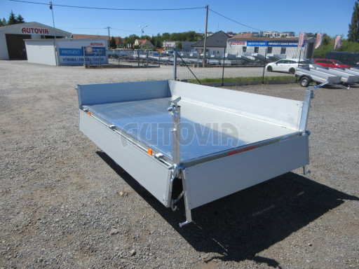 Třístranný sklápěcí přívěs VER 3SKS 2,7T 2,65x1,55/0,30 v elektrice č.38