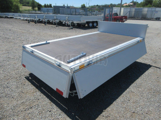 Nebrzděný přívěs s koly pod ložnou plochou ZV 22 750kg N1 2,55x1,55/0,35 zesílená náprava, 10