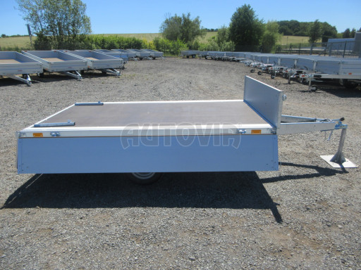 Nebrzděný přívěs s koly pod ložnou plochou ZV 22 750kg N1 2,55x1,55/0,35 zesílená náprava, 10