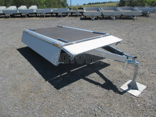Nebrzděný přívěs s koly pod ložnou plochou ZV 22 750kg N1 2,55x1,55/0,35 zesílená náprava, 10