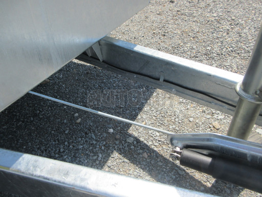 Třístranný sklopný přívěs PHT 3,5T 4,18x2,10/0,35 v elektrice č.15