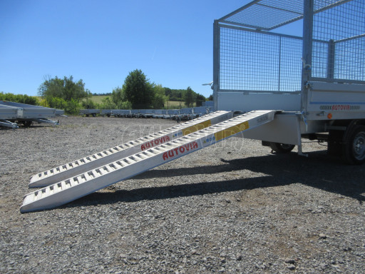 Sklápěcí přívěs VER SK 1,5T 2,65x1,55/1,30 GITTER, ruč. č.31