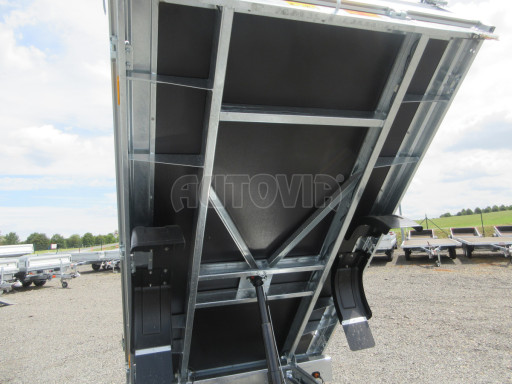 Sklápěcí přívěs DLT 1,3T 2,57x1,48/0,35 ruč, plech podlaha