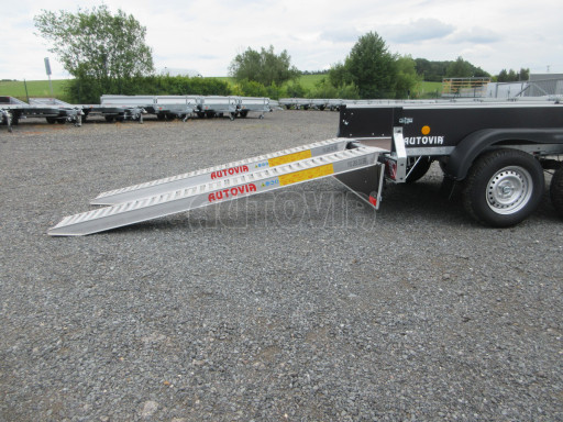 Brzděný přívěsný vozík ZV 27 2,7T B2 2,50x1,48/0,35 POČ č.22