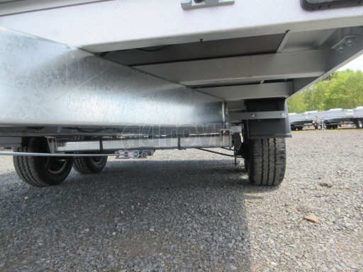Přívěsný vozík s plachtou ZV 32 2,7T B2 3,00x1,80/1,33 10