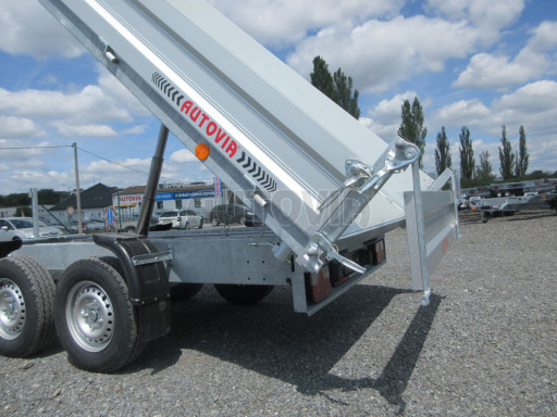 Třístranný sklápěč VER 3SKS 2,7T 3,35x1,76/0,30 ruč č.27