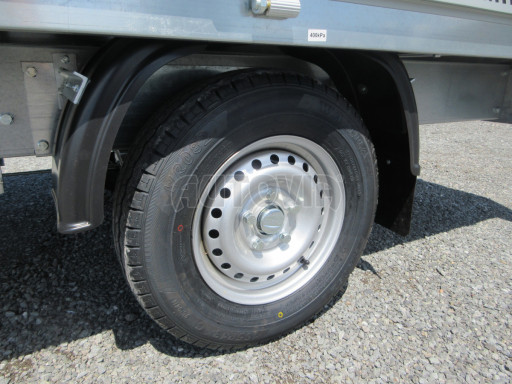 Přívěsný vozík za osobní auto VER 1,35T 2,60x1,51/0,30 č.32