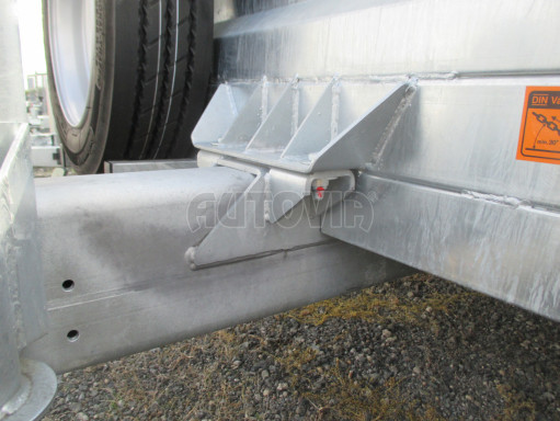 Jednonápravový 18-ti paletový vzduchem brzděný přívěs MD 10T B1 7,40x2,48/2,80 č.23