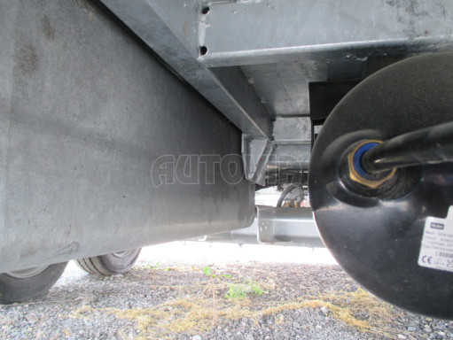 Jednonápravový 18-ti paletový vzduchem brzděný přívěs MD 10T B1 7,40x2,48/2,80 č.25