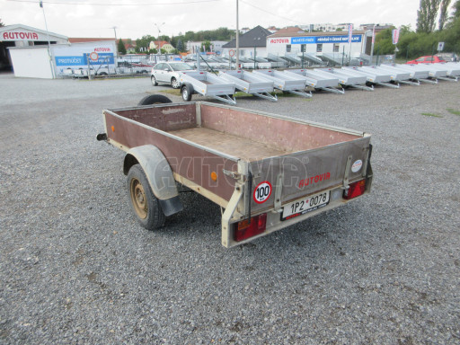 Brzděný přívěs ZV 26 B1 1,2t 2,51x1,26/0,35 č.3